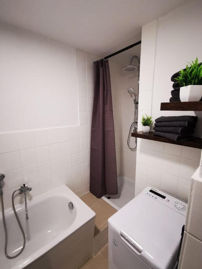 Zentral Und Ruhig In Chemnitz Apartment Exterior photo